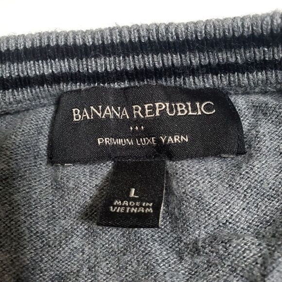 Banana Republic Mens Premium Luxe Yarn Cashmere Blend Sweater Size L Gray - Picture 9 of 10